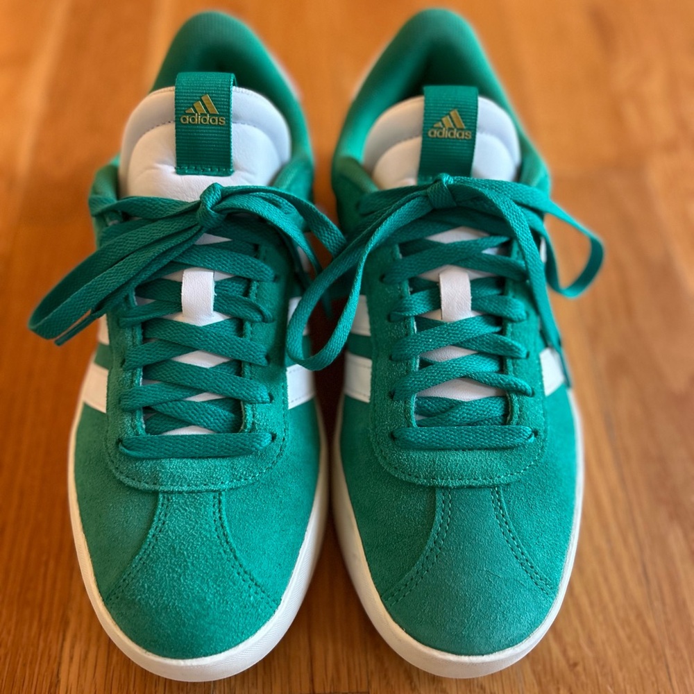 Adidas VL Court 3.0 Shoes. EUC!